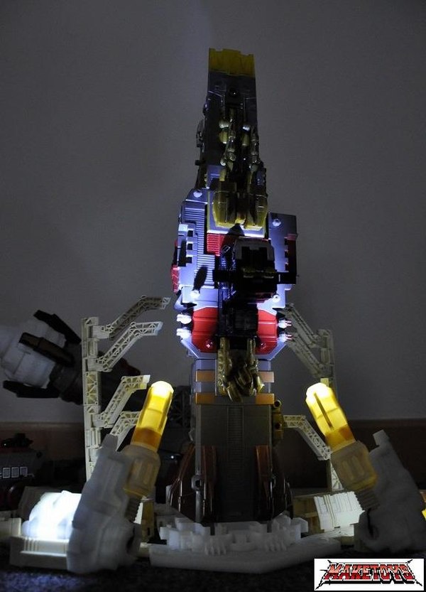 Maketoys MCB 001 Armageddon Upgrade Kit For Energon Omega Supreme Images  (4 of 6)